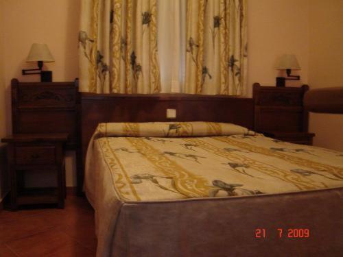 Hostal Cruz Verde Navalcarnero Quarto foto